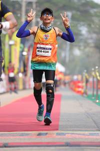 BIB: 41341
                            <button type="button" onclick="openModal(8215335)" class="btn btn-primary btn-sm float-right btn-popup" data-toggle="modal" data-target=".modal-high-quality">
                        <i class="fas fa-shopping-cart"></i> Add to Cart
                    </button>
                                            <button type="button" onclick="isThisMe(8215335, true)" class="btn btn-success btn-sm float-right btn-popup btn-isme hidden" data-toggle="tooltip" data-placement="bottom" title="นี่คือรูปของคุณใช่ไหม คลิกที่นี่เพื่อเอาเข้าอัลบั้ม">
                        <i class="fas fa-plus"></i> Add to album
                    </button>
                    <button type="button" onclick="isThisMe(8215335, false)" class="btn btn-warning btn-sm float-right btn-popup btn-isnotme hidden">
                        <i class="fas fa-ban"></i> Remove from album
                    </button>